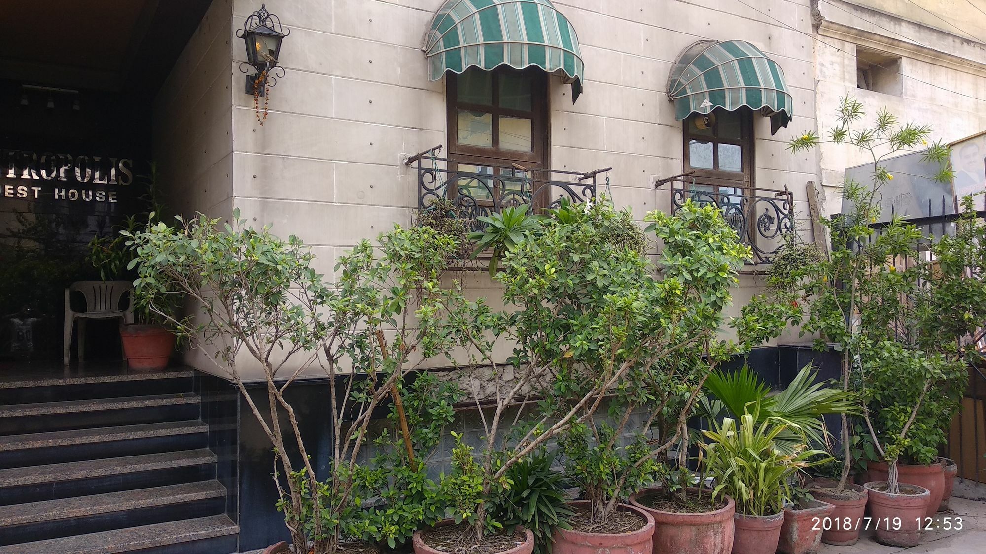 The Metropolis Guest House Near Rk Ashram Metro Station New Delhi Exterior photo